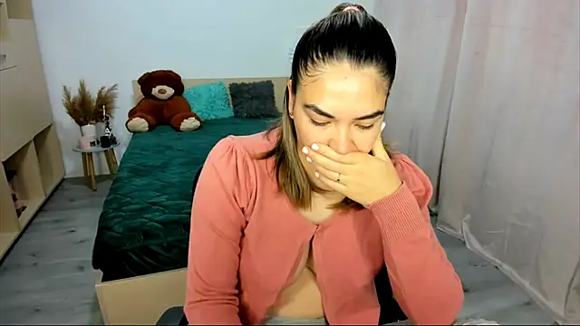 Alexa Dolly12 online show from 10.02.25