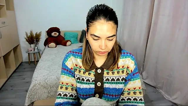 Alexa Dolly12 online show from 10.04.25