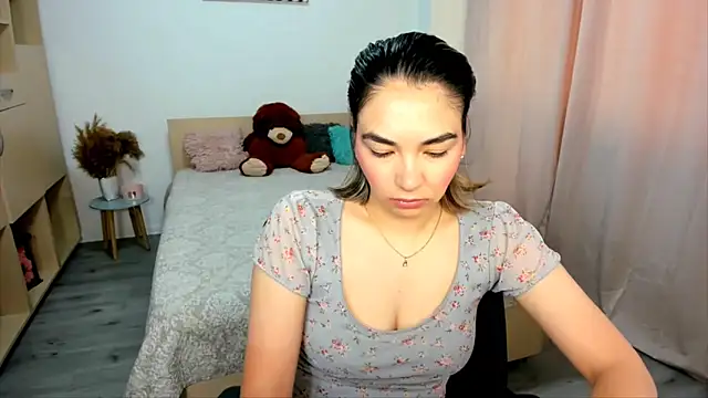 Snapshot of Alexa_Dolly12 chatting on 05.20.26 Alexa Dolly12 online show from 05.20.26