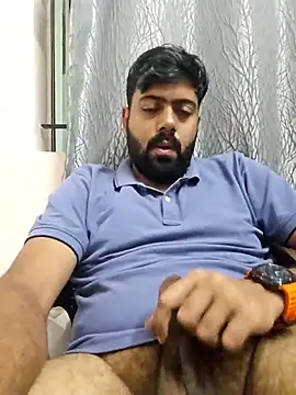 Hornie small Dick01 online show from 09.11.25