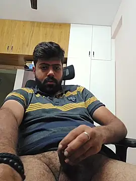 Hornie small Dick01 online show from 02.16.26