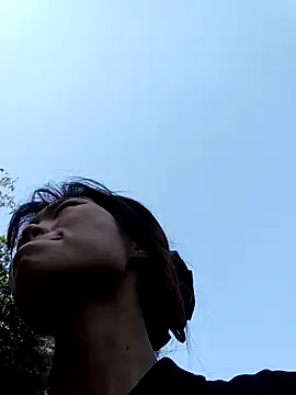 Snapshot of Lonalysexy chatting on 10.28.25 Lonalysexy online show from 10.28.25