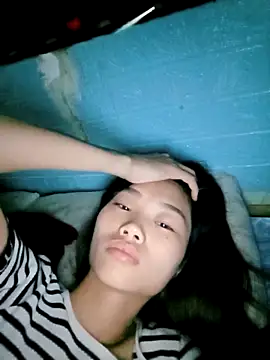 Snapshot of Lonalysexy chatting on 10.31.25 Lonalysexy online show from 10.31.25