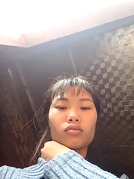 Snapshot of Lonalysexy chatting on 11.18.25 Lonalysexy online show from 11.18.25