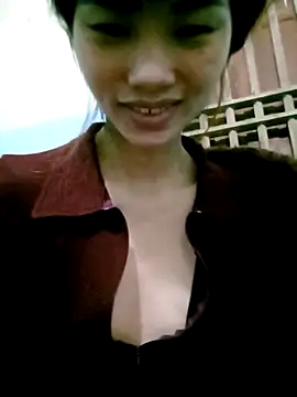 Snapshot of Lonalysexy chatting on 11.20.25 Lonalysexy online show from 11.20.25