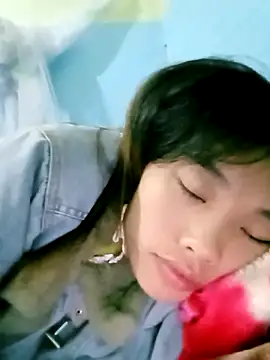 Snapshot of Lonalysexy chatting on 12.15.25 Lonalysexy online show from 12.15.25