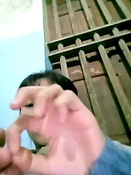 Snapshot of Lonalysexy chatting on 12.18.25 Lonalysexy online show from 12.18.25