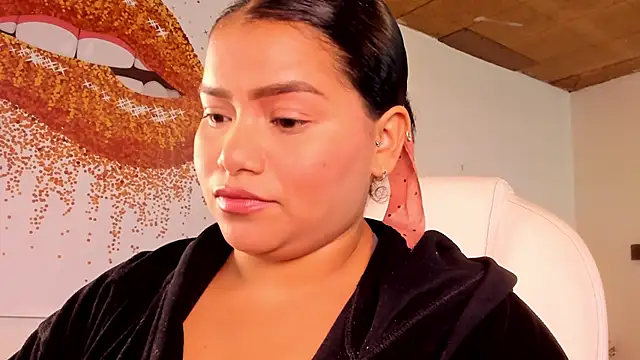 loly marce online show from 02.13.25