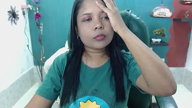 Melikasweetz online show from 12.29.24