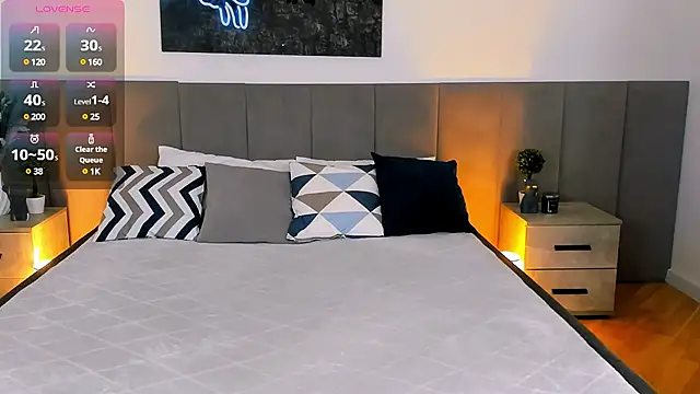 MiaBecky online show from 02.21.25