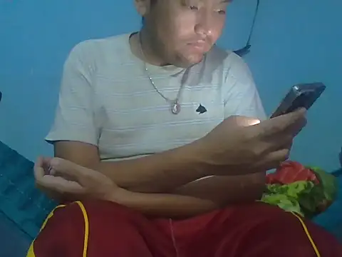 Snapshot of daniel4444Cu chatting on 04.23.26 daniel4444Cu online show from 04.23.26