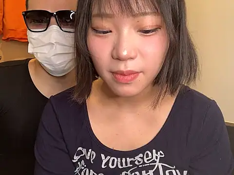 Snapshot of Riri__oo chatting on 03.12.25 Riri oo online show from 03.12.25