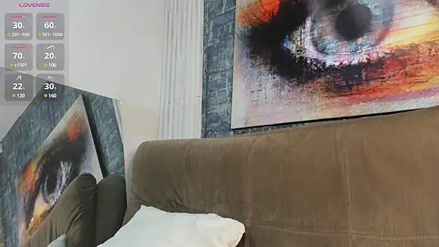 Snapshot of Paola__23 chatting on 02.04.25 Paola 23 online show from 02.04.25