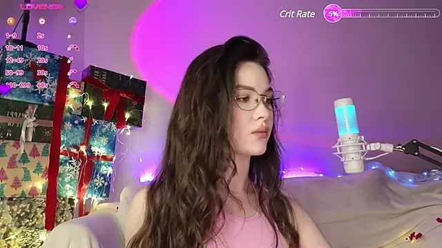 Snapshot of AokiAnna chatting on 12.31.24 AokiAnna online show from 12.31.24