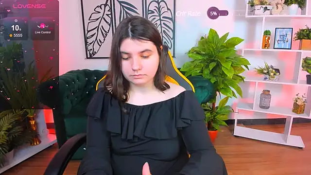 Viola  Shy online show from 03.07.25