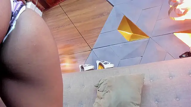 sarah banks1 online show from 01.03.25