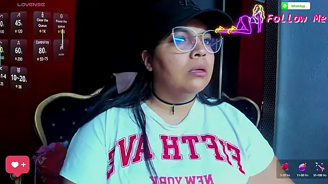 Snapshot of AvaChannel chatting on 03.05.25 AvaChannel online show from 03.05.25