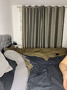 Snapshot of Wildberry_ chatting on 01.25.25 Wildberry online show from 01.25.25