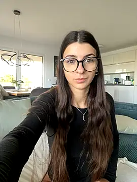 Snapshot of Wildberry_ chatting on 10.28.25 Wildberry online show from 10.28.25