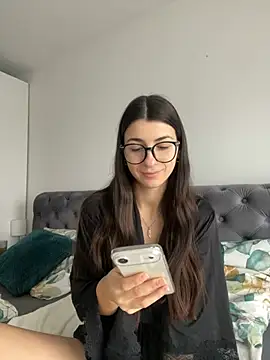 Wildberry  online show from 02.02.26