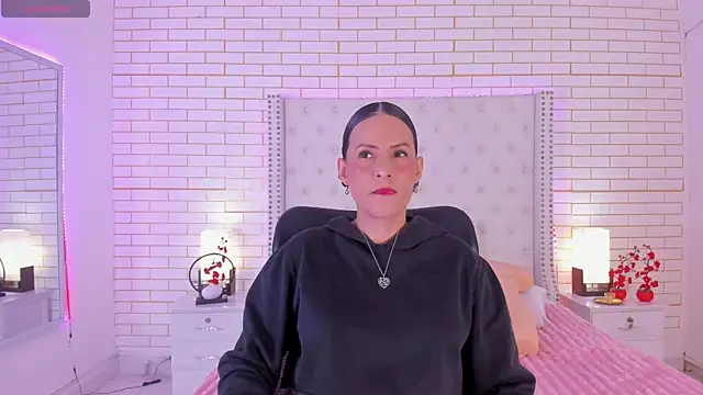 Coco Balenciaga  online show from 03.31.26