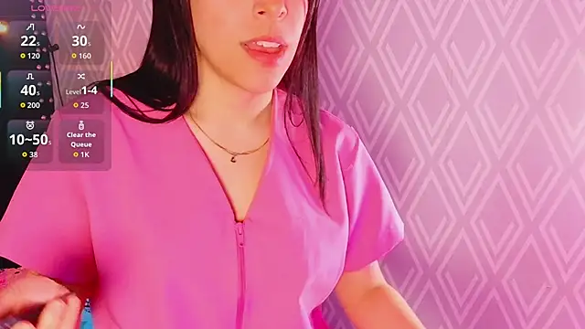 Snapshot of littleebluee chatting on 10.18.25 littleebluee online show from 10.18.25