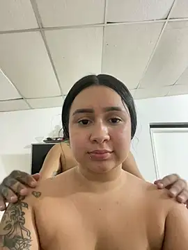 Pretty Isadora online show from 02.17.25