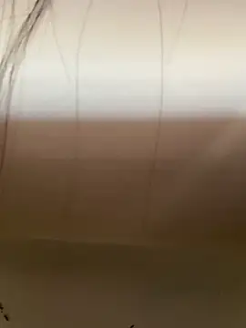 Pretty Isadora online show from 10.21.25