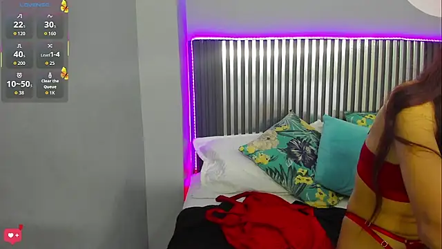 Snapshot of Hunter_Ignis chatting on 02.08.26 Hunter Ignis online show from 02.08.26