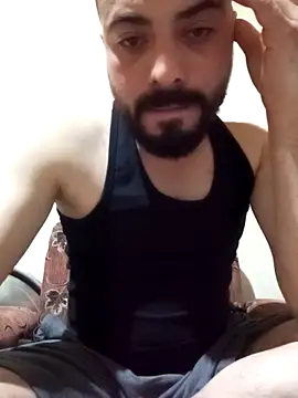 Snapshot of Kaan1607 chatting on 11.16.25 Kaan1607 online show from 11.16.25