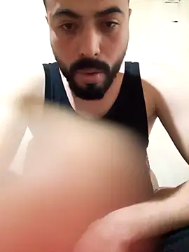 Snapshot of Kaan1607 chatting on 11.22.25 Kaan1607 online show from 11.22.25