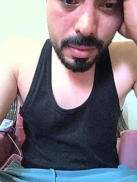 Snapshot of Kaan1607 chatting on 05.28.26 Kaan1607 online show from 05.28.26