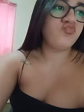 Snapshot of sabrina_ferrari24 chatting on 05.19.26 sabrina ferrari24 online show from 05.19.26