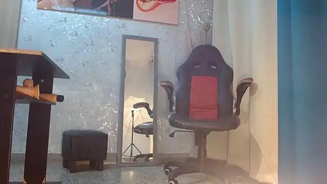 Samantabrown  online show from 02.21.26