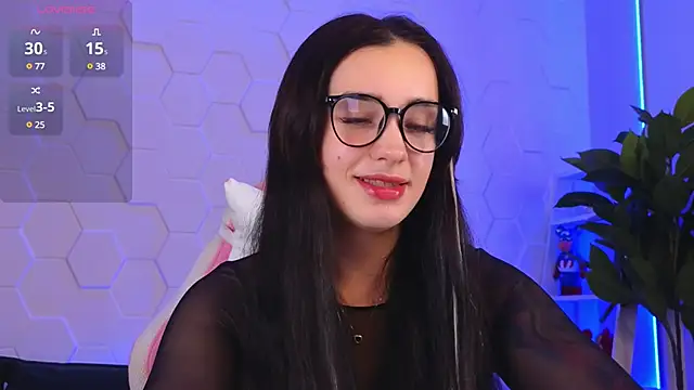 Snapshot of EvaCanton chatting on 12.04.24 EvaCanton online show from 12.04.24