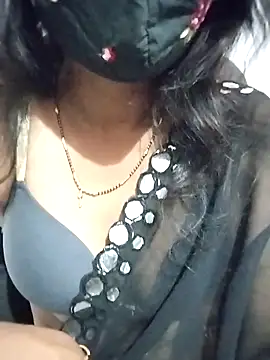 Snapshot of Triveni-Lovely chatting on 05.04.26 Triveni-Lovely online show from 05.04.26