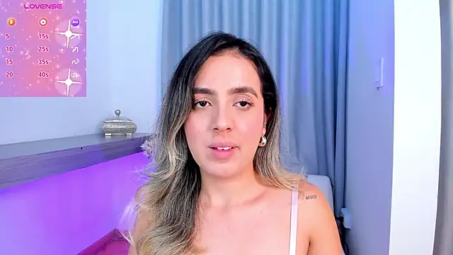 Lucyortiz  online show from 02.03.25