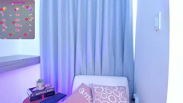 Lucyortiz  online show from 03.21.25