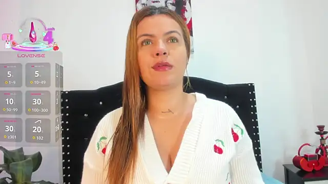 Alexandra Torress online show from 07.21.26