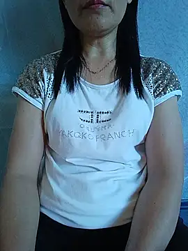 Snapshot of Asian_girl13 chatting on 05.27.26 Asian girl13 online show from 05.27.26