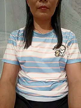 Snapshot of Asian_girl13 chatting on 06.30.26 Asian girl13 online show from 06.30.26