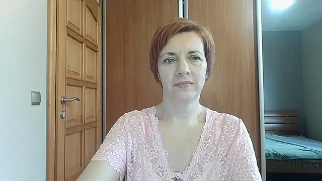 Snapshot of LoraLoraMay chatting on 02.07.26 LoraLoraMay online show from 02.07.26