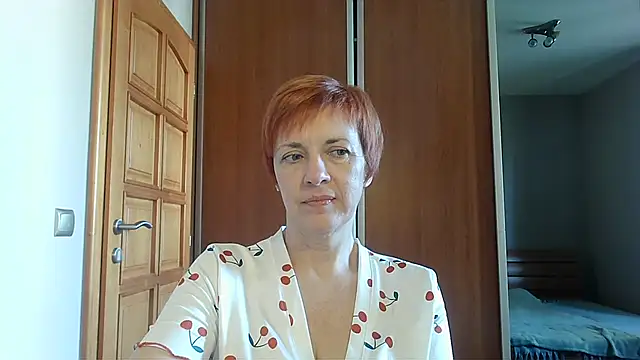 LoraLoraMay online show from 05.25.26