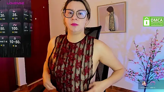 Snapshot of Chanelll_Taylorr_ chatting on 02.04.25 Chanelll Taylorr online show from 02.04.25