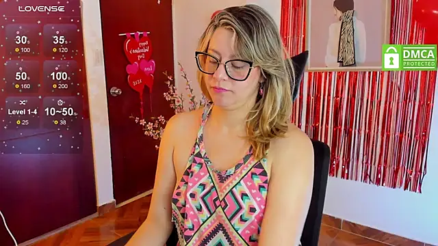 Snapshot of Chanelll_Taylorr_ chatting on 02.19.25 Chanelll Taylorr online show from 02.19.25