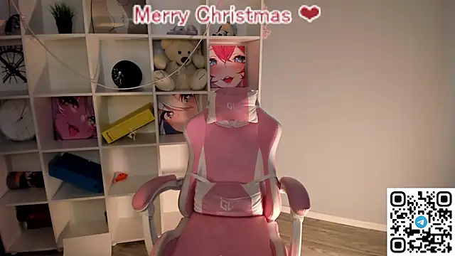 Mavis Willis online show from 12.25.24