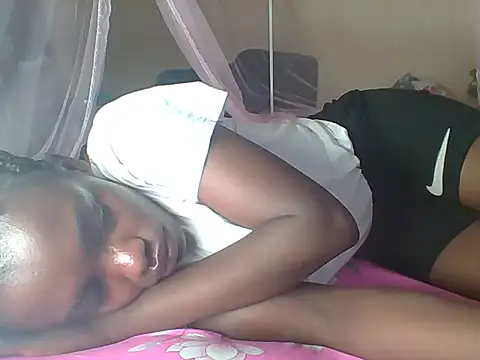 awino001 online show from 09.15.25