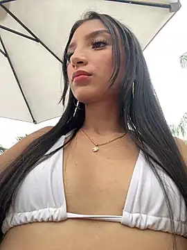 Snapshot of loly-yandere chatting on 02.16.25 loly-yandere online show from 02.16.25