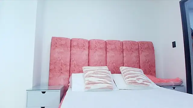 kendal rossi online show from 11.14.25