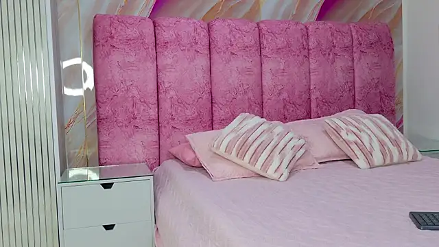 kendal rossi online show from 03.28.26